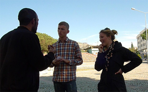 Bergama citizen, Robin and Amanda